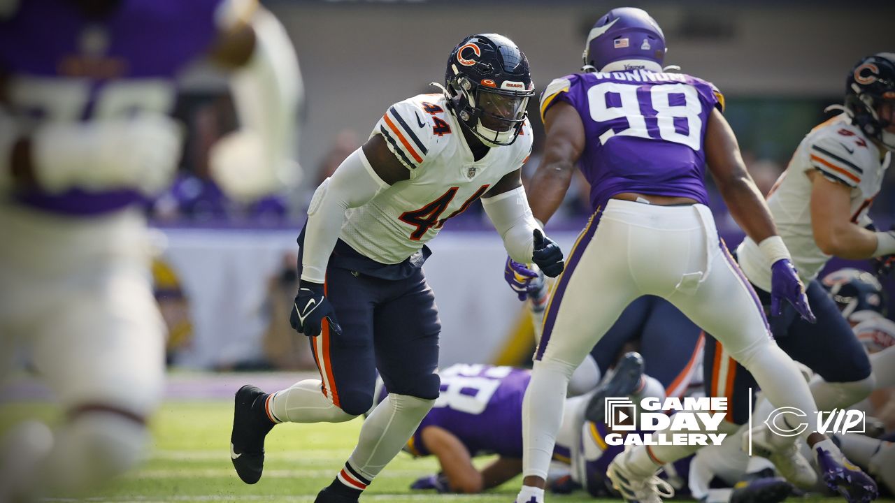 Darnell Mooney Chicago Bears Unsigned Makes A One-Handed