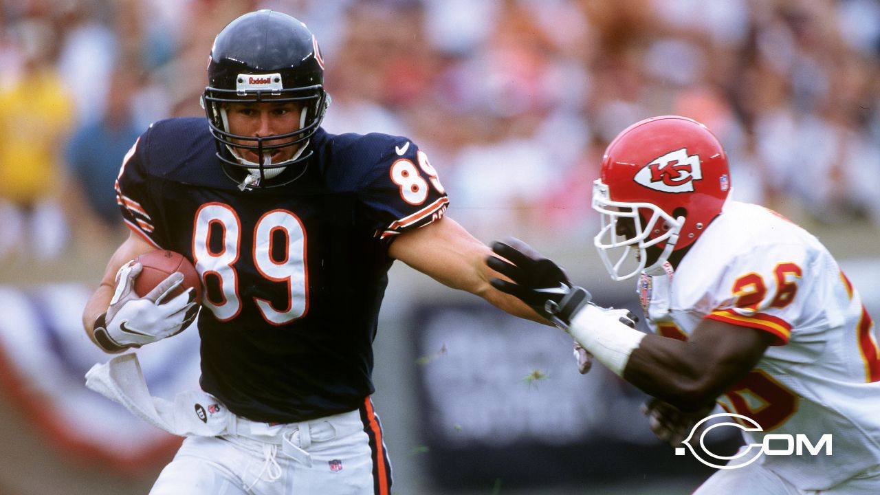 Chicago Bears Brian Piccolo in action, taking hand off from QB Virgil  News Photo - Getty Images