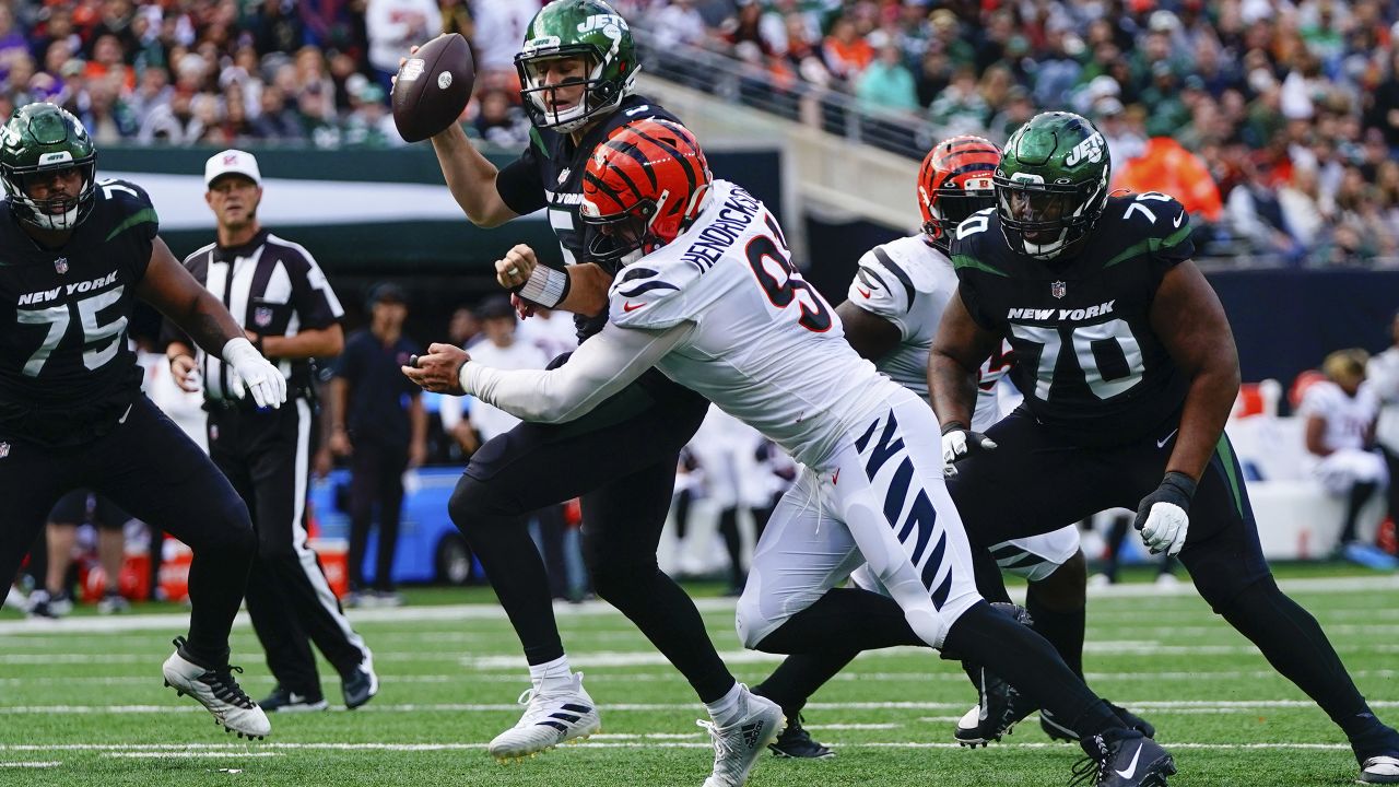 EAST RUTHERFORD, NJ - OCTOBER 31: New York Jets Quarterback Mike White (5)  is pictured during the National Football League game between the Cincinnati  Bengals and the New York Jets on October