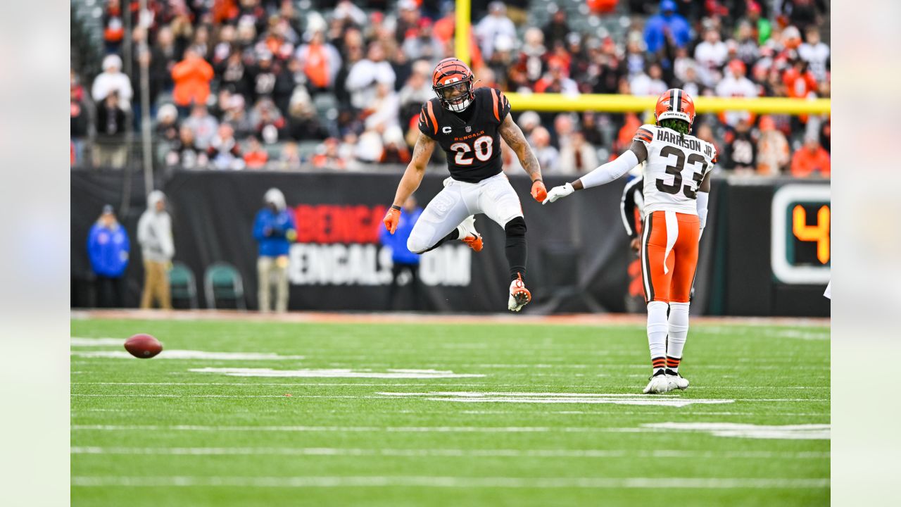 Photos: Bengals Beat the Browns, 23-10