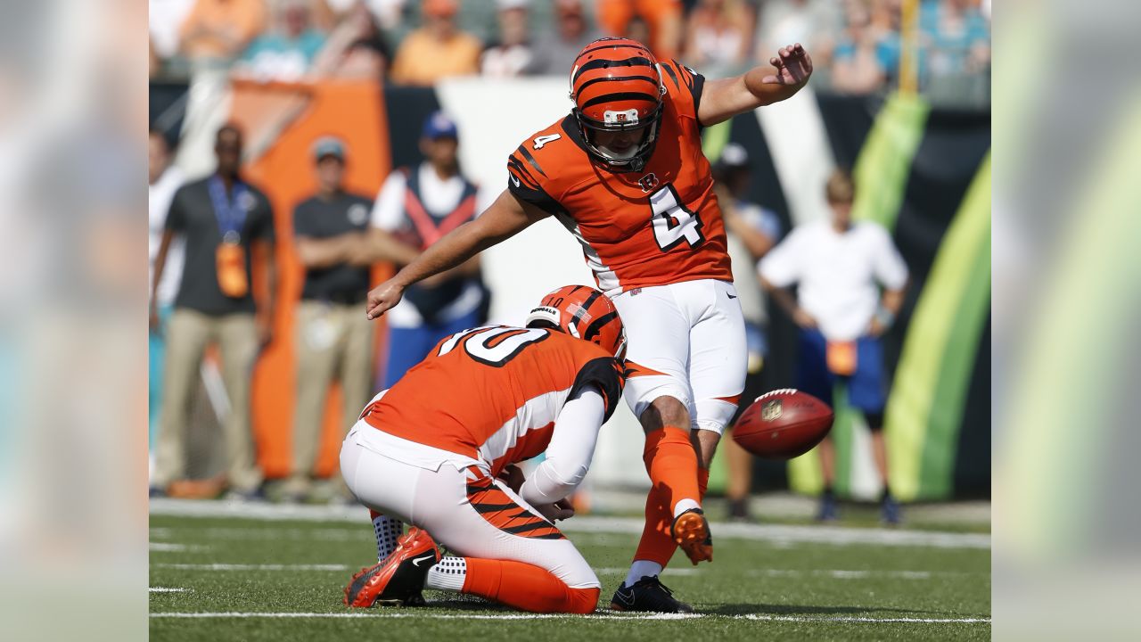 Two Defensive TDs Give Bengals Wild 27-17 Comeback Win