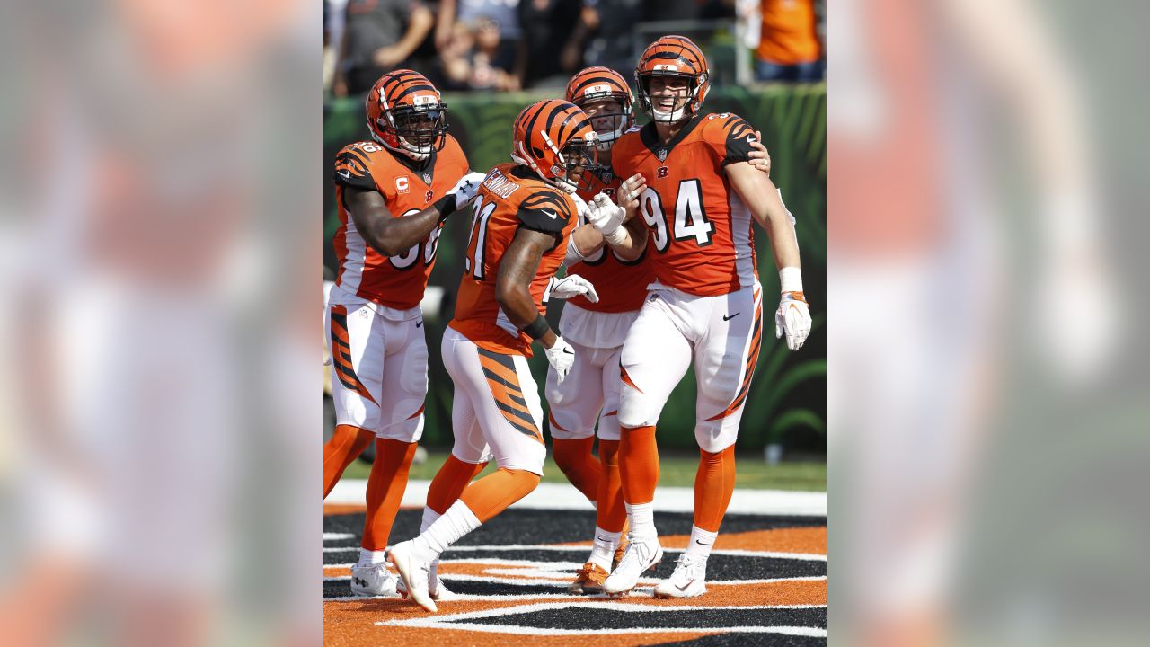 Two Defensive TDs Give Bengals Wild 27-17 Comeback Win