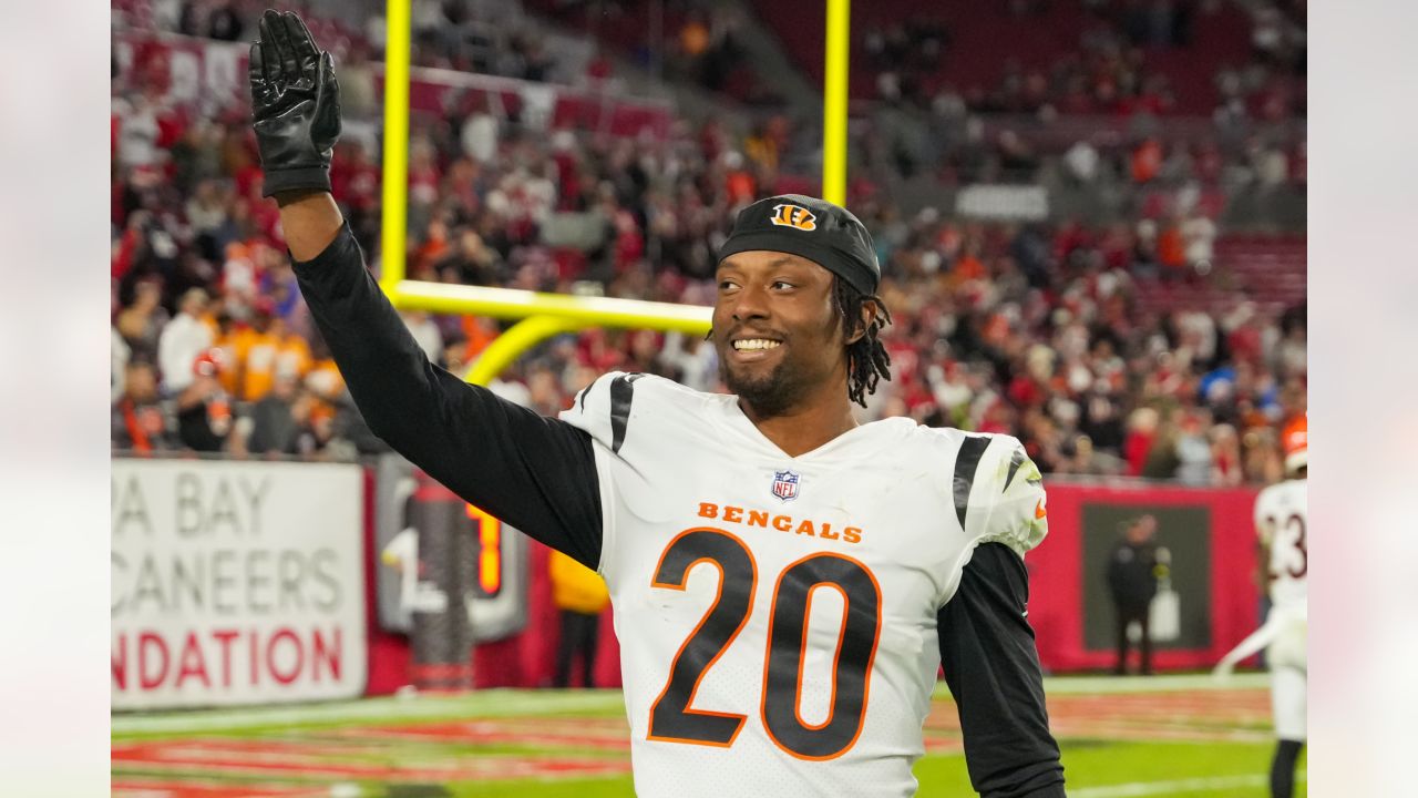 Photos: Bengals Beat the Buccaneers, 34-23