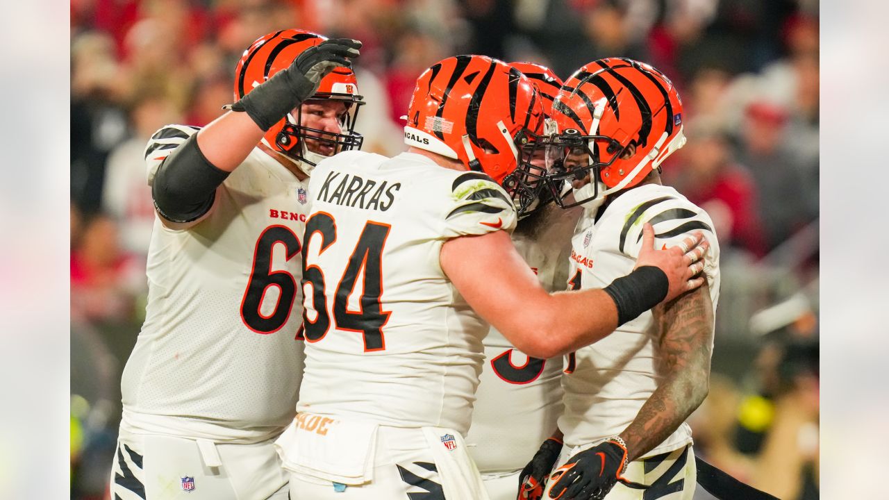 Walk-Off Thoughts: Cincinnati Bengals Dominate Second Half, Beat Tampa Bay  Buccaneers 34-23 - Sports Illustrated Cincinnati Bengals News, Analysis and  More