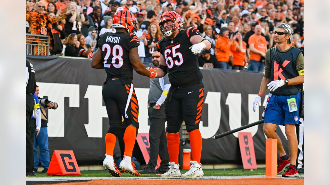 CINCINNATI, OH - SEPTEMBER 29: Cincinnati Bengals players stand on the  field before a kickoff during the game against the Miami Dolphins and the  Cincinnati Bengals on September 29, 2022, at Paycor