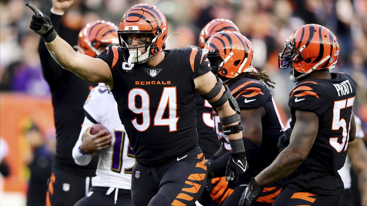 Cincinnati Bengals defensive end Sam Hubbard (94) celebrates with Trey  Hendrickson, right, after making a sack during an NFL football game against  the Kansas City Chiefs, Sunday, Dec. 4, 2022, in Cincinnati. (