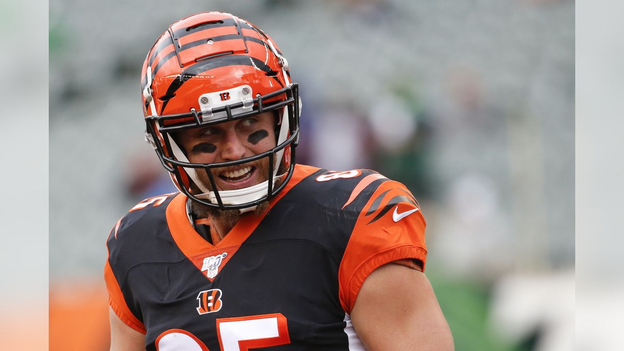 Win No. 1 for the Zac Taylor era as the Bengals ground the New York Jets,  22-6