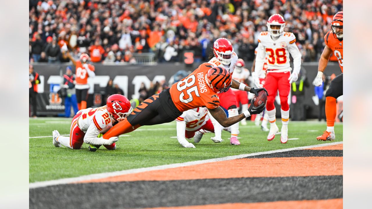 Bengals beat Chiefs 34-31, stop KC 8-game winning streak West & SoCal News  - Bally Sports