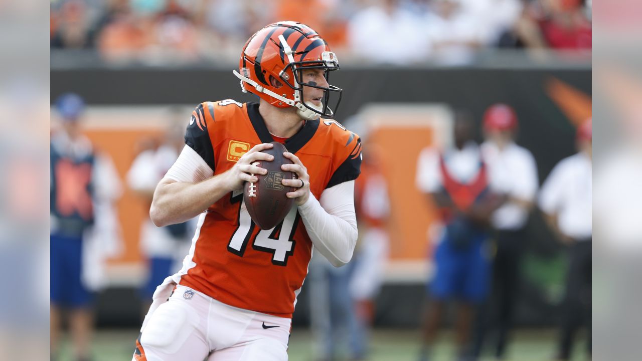 Two Defensive TDs Give Bengals Wild 27-17 Comeback Win