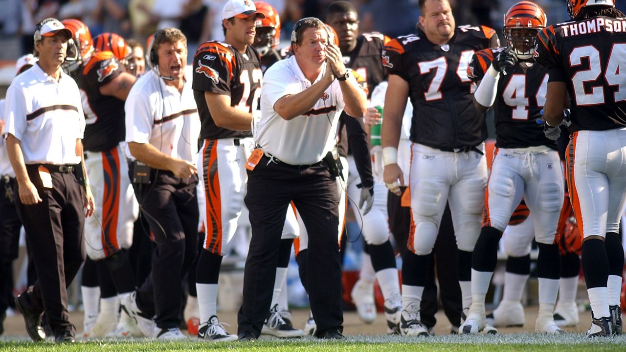 092902-Duffner-Mark_bengals_coaching