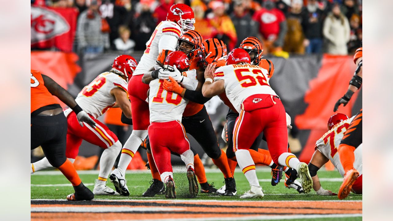 Chiefs fall 27-24 in back-and-forth game in Cincinnati - ABC17NEWS