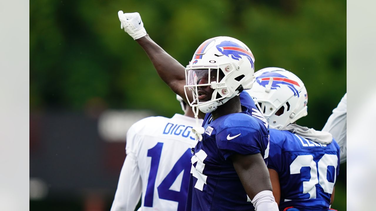 Bills' Stefon Diggs clears air after Kaiir Elam training camp scuffle