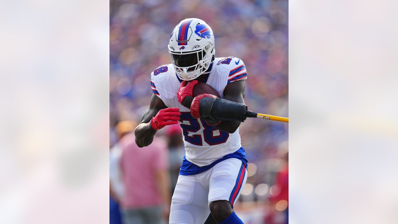 Josh rocking Blue Helmet and vision for Return of Red and Blue : r/ buffalobills