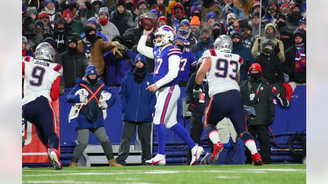 Patriots vs. Bills score, highlights: Buffalo holds off New England to  secure 2-seed in AFC playoffs