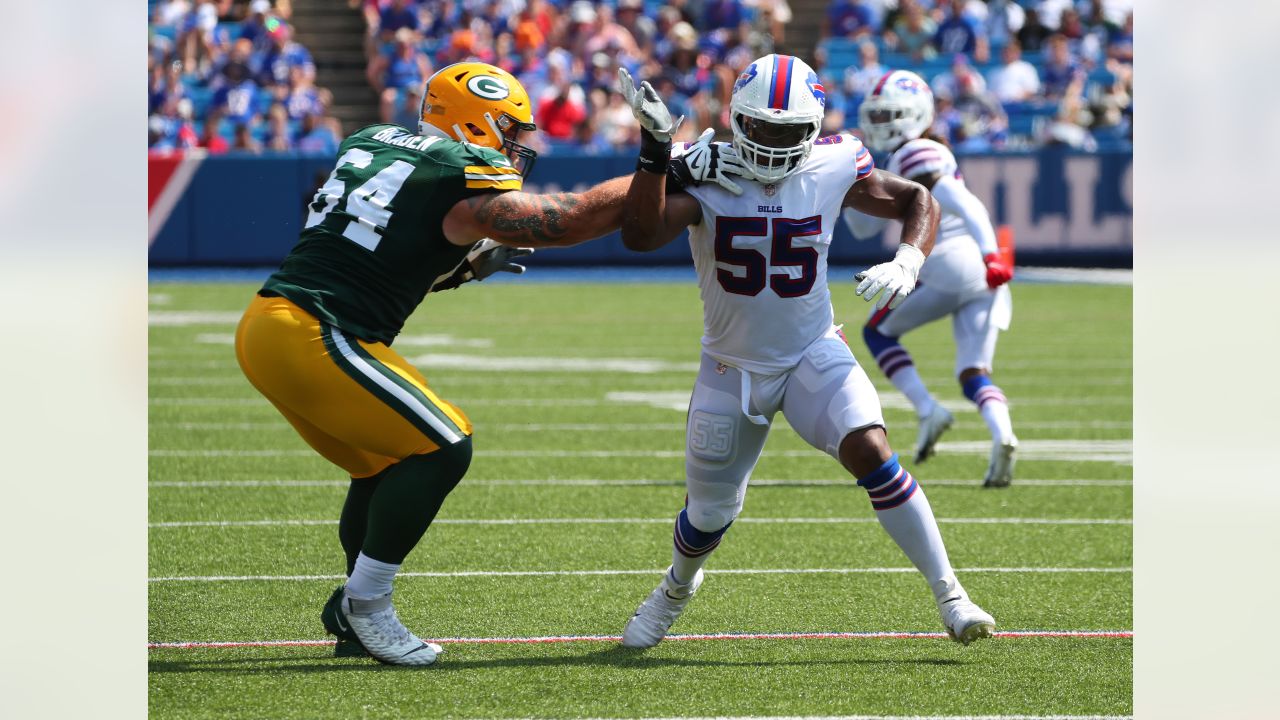 Bills relieve logjam at DE, trade Darryl Johnson to Panthers