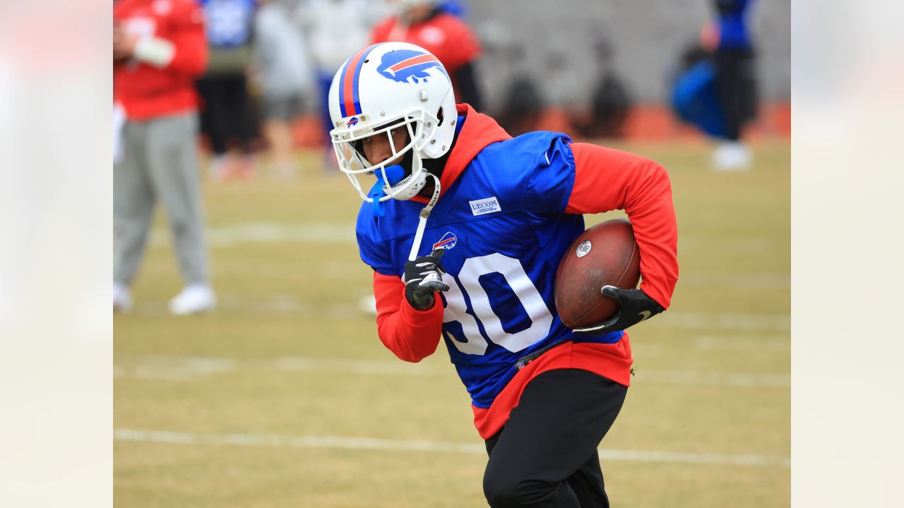 Buffalo Bills, Micah Hyde Ready For 'Big Challenge' vs. Las Vegas Raiders -  Sports Illustrated Buffalo Bills News, Analysis and More