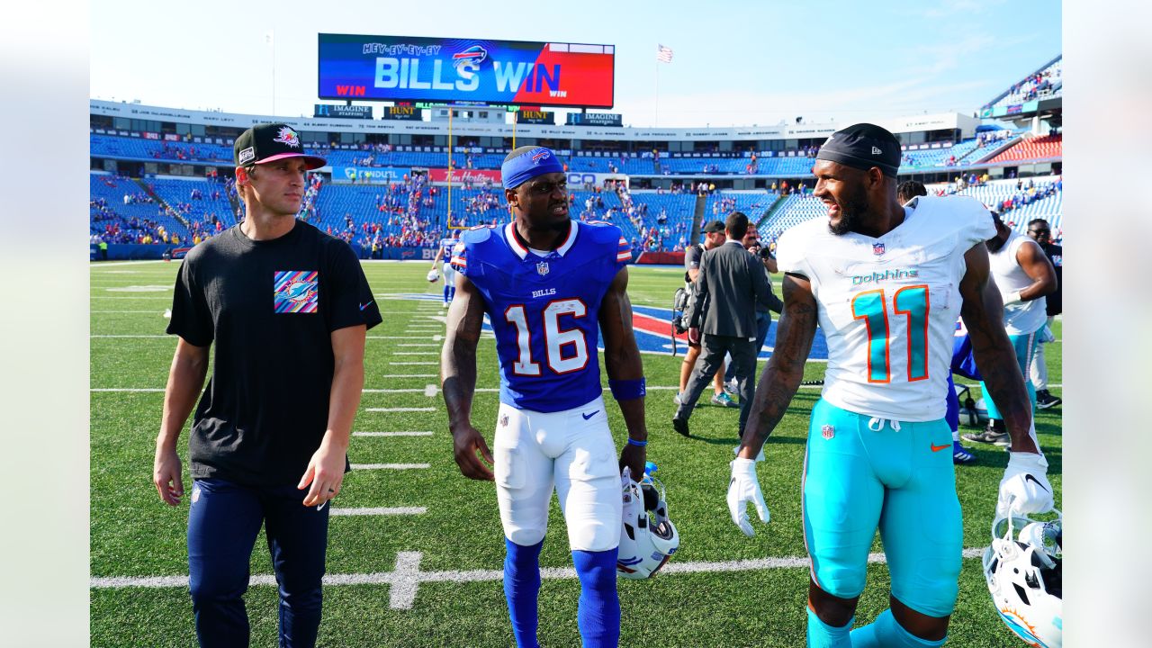 Miami Dolphins vs Buffalo Bills - October 01, 2023