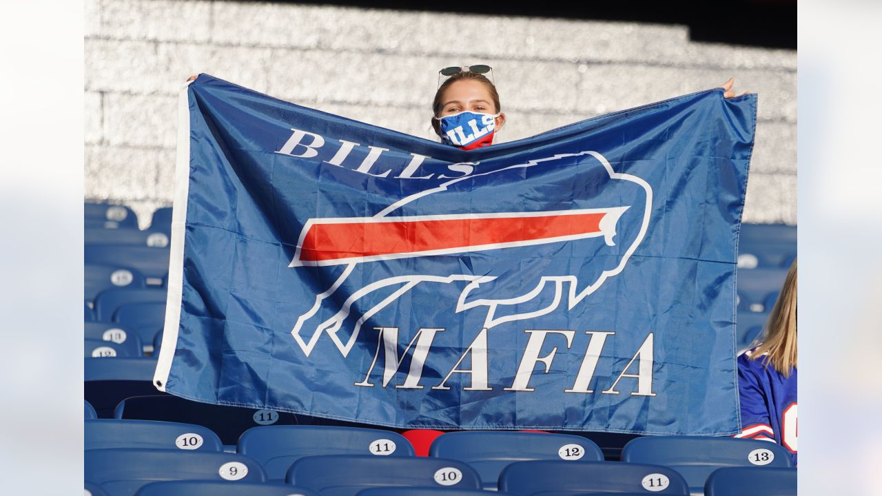 In Buffalo, Bills Mafia tries (and fails) to keep it together as 2021 title  dreams seem weirdly within reach - ESPN