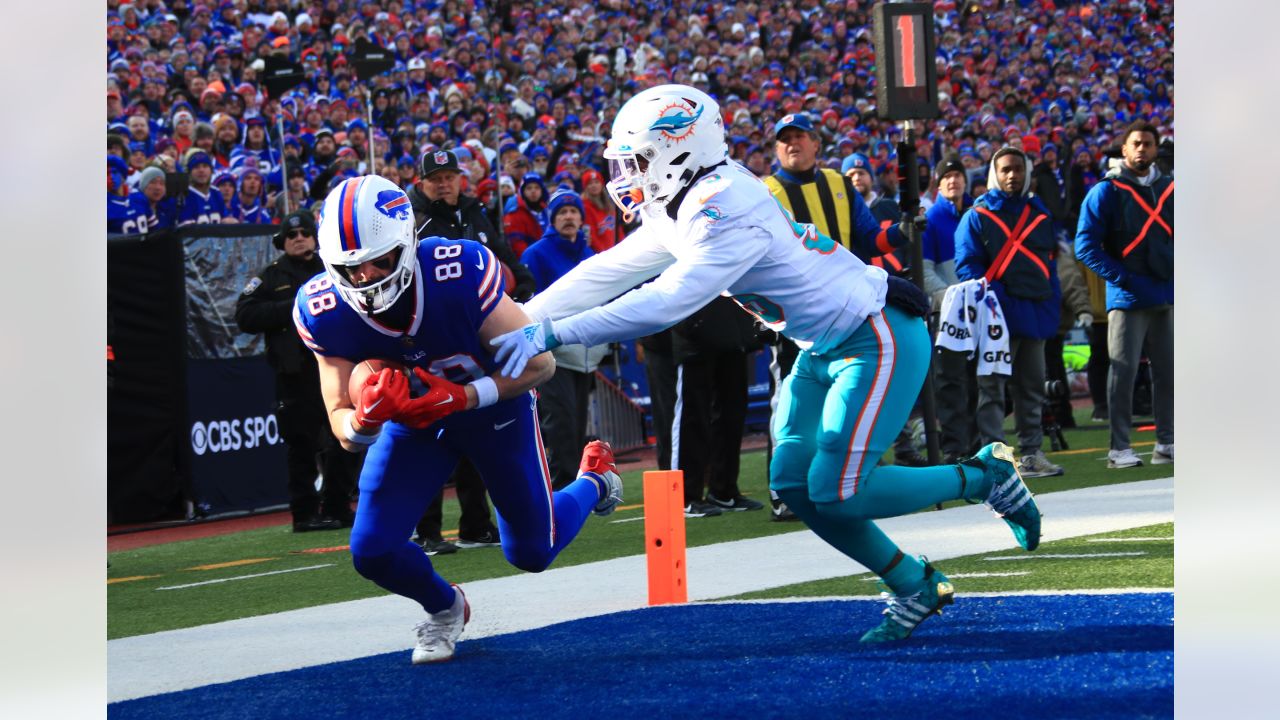 Buffalo Bills advance to AFC Divisional round, will host