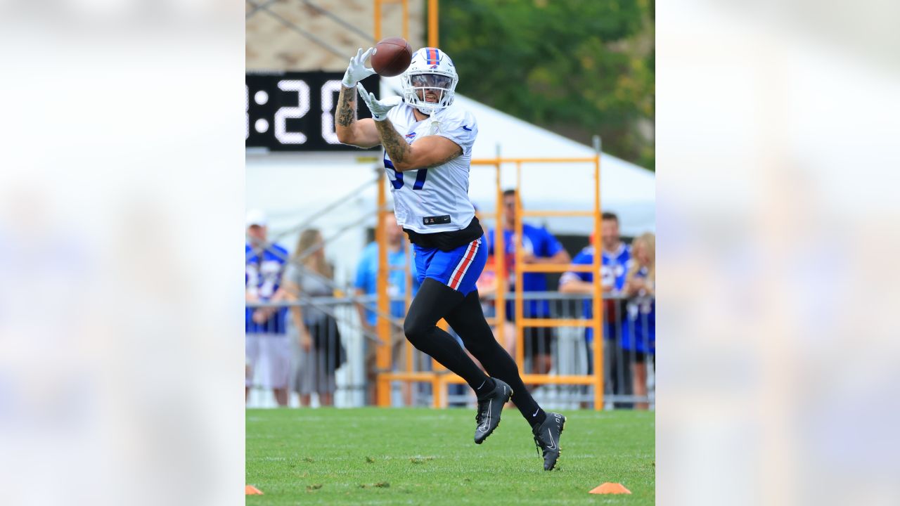 Buffalo Bills wide receiver Tanner Gentry (87) makes a catch while