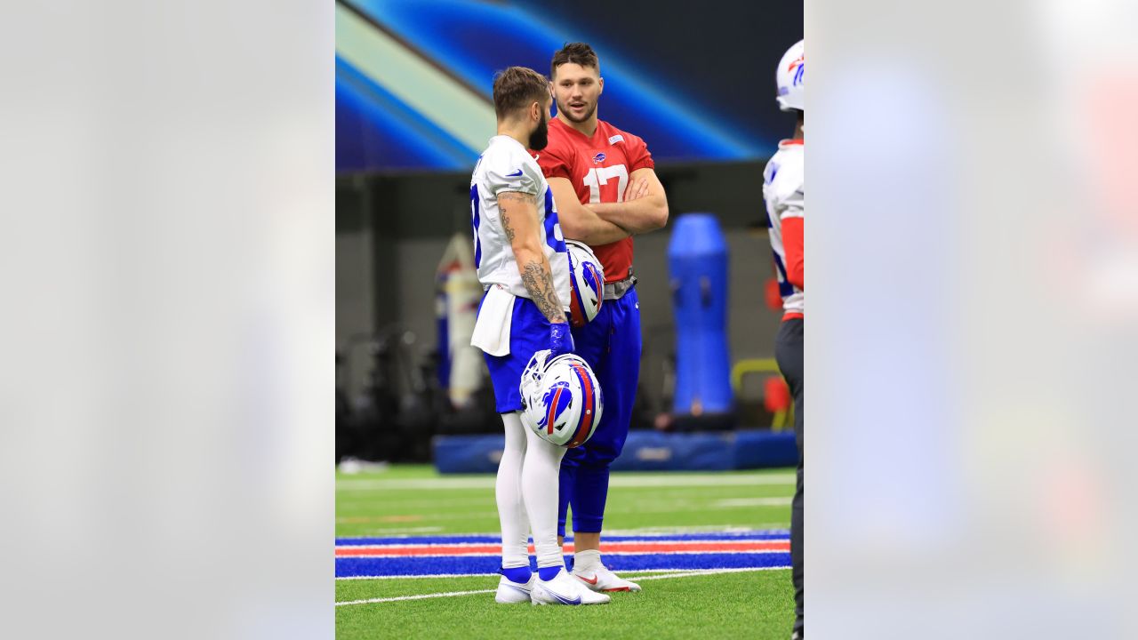 Bills notebook: Mitch Morse returns from concussion, Bills downplay big  game with Bengals, Sports