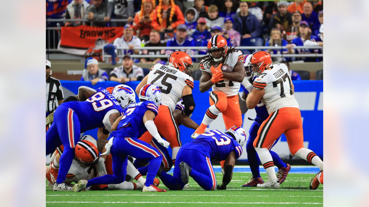 Bills show resolve, overcome early deficit to beat Browns 31-23