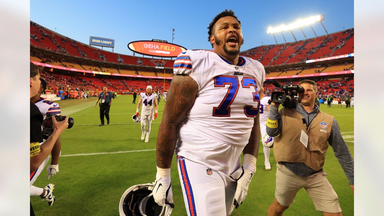 Von Miller Buffalo Bills Unsigned Runs On Field Pre-Game