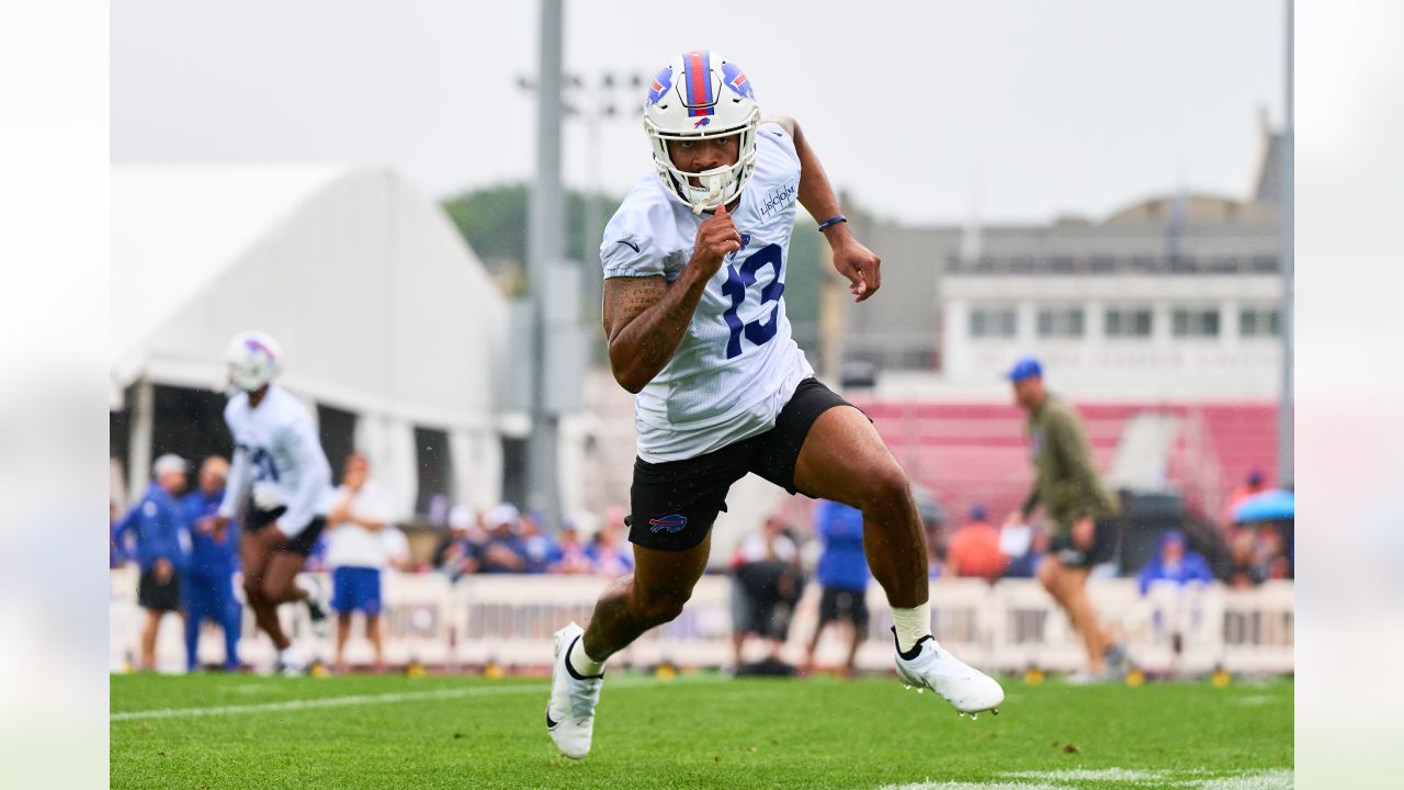 BillsCamp Day 6 Notes: •Gabe Davis has been that dude last couple  practices. Davis open all day. •Tyrel Dodson with first team reps today…