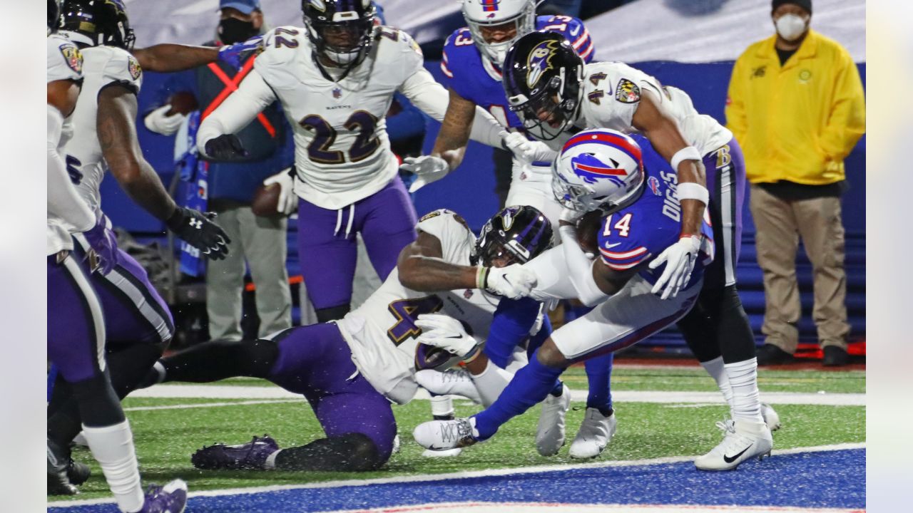 Defense holds Ravens in check as Bills advance to AFC Championship game -  The Boston Globe