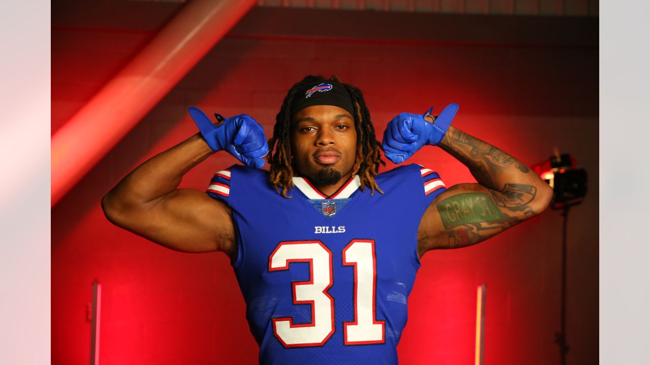 WATCH: Buffalo Bills Veterans Make Rookies Perform With No Shirt On -  EssentiallySports