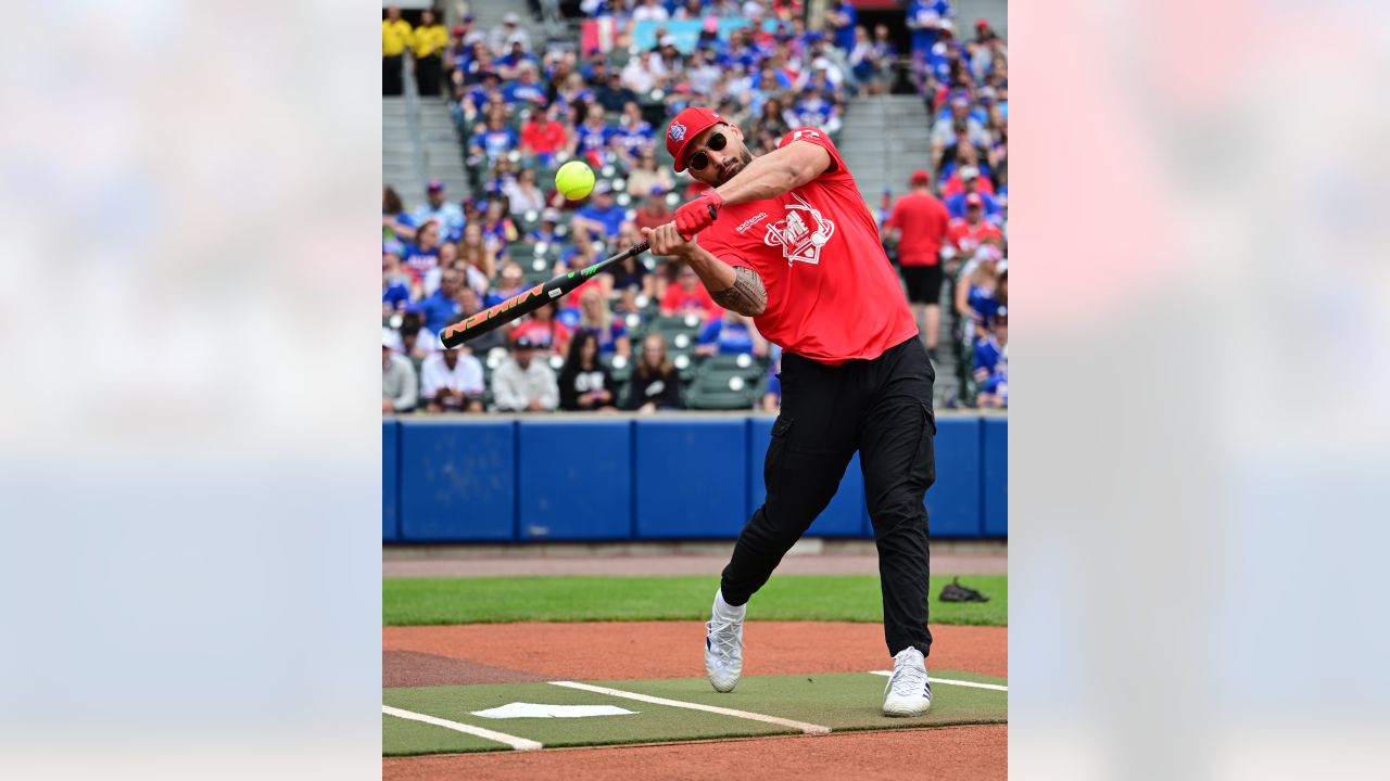 How Micah Hyde's college assignment came full circle at his third annual  Charity Softball Game