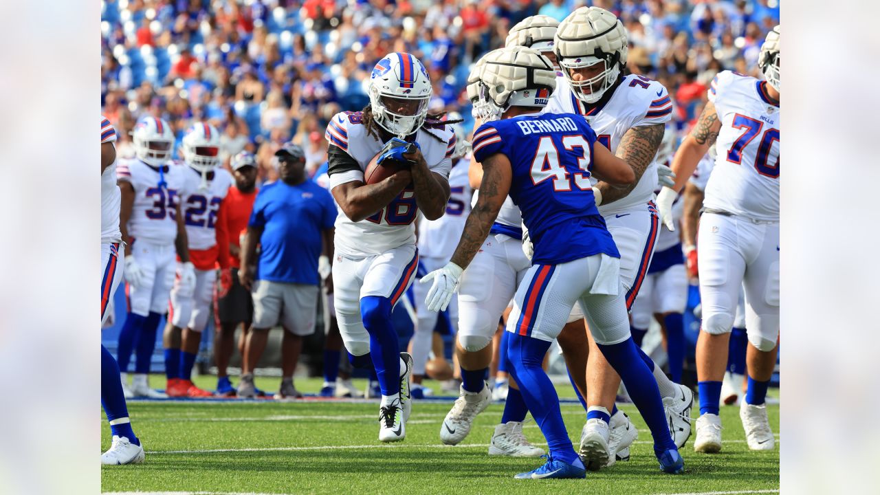 Buffalo Bills fullback Reggie Gilliam (41) covers a kick during an NFL  wild-card football game Sunday, Jan. 15, 2023, in Orchard Park, NY. (AP  Photo/Matt Durisko Stock Photo - Alamy