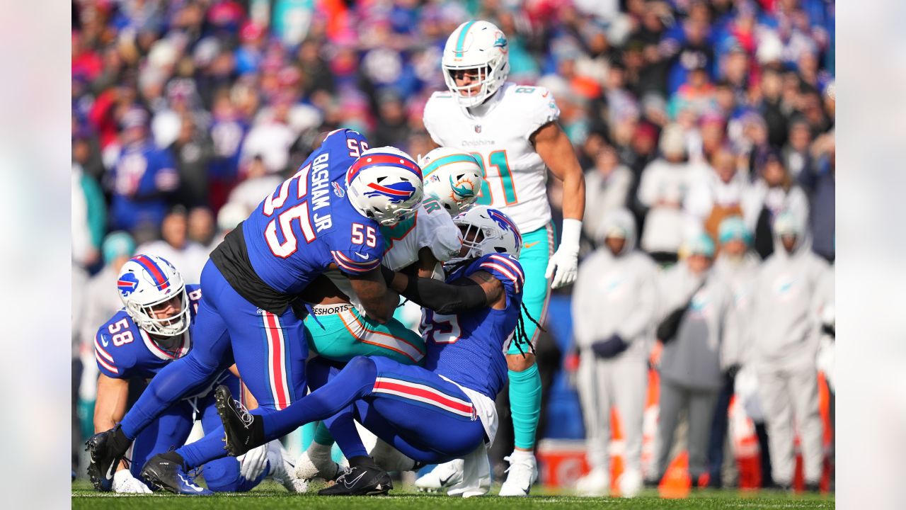 Bills edge Dolphins, 34-31, advance to AFC Divisional Round