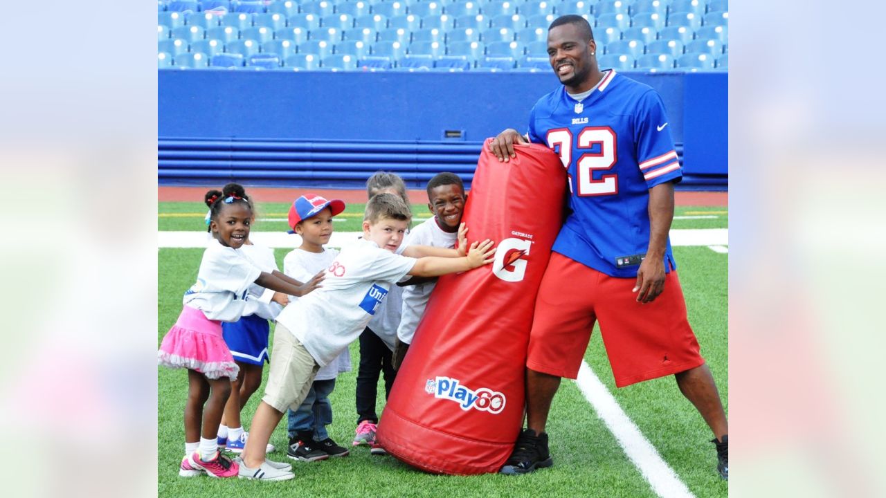 Fred Jackson named 2014 Bills Walter Payton Man of the Year