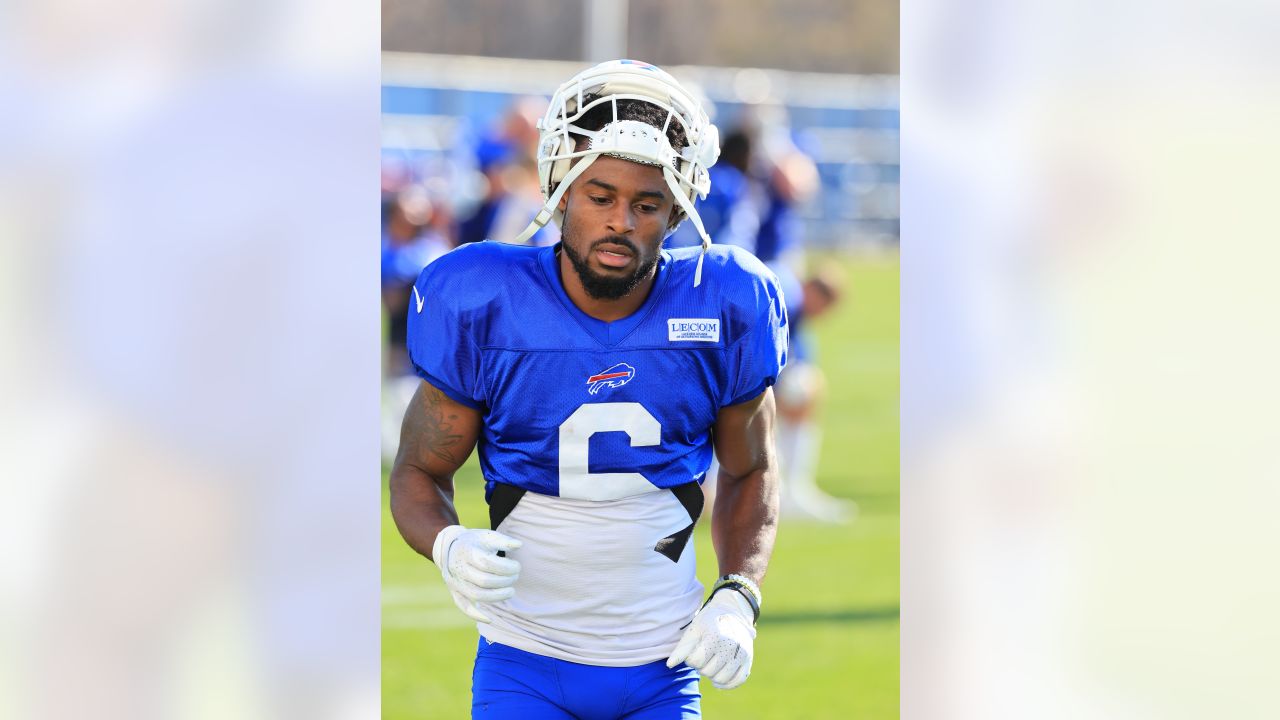 Buffalo Bills safety Dean Marlowe (31) following an NFL football game  against the Cleveland Browns, Sunday, Nov. 20, 2022, in Detroit. (AP  Photo/Duane Burleson Stock Photo - Alamy