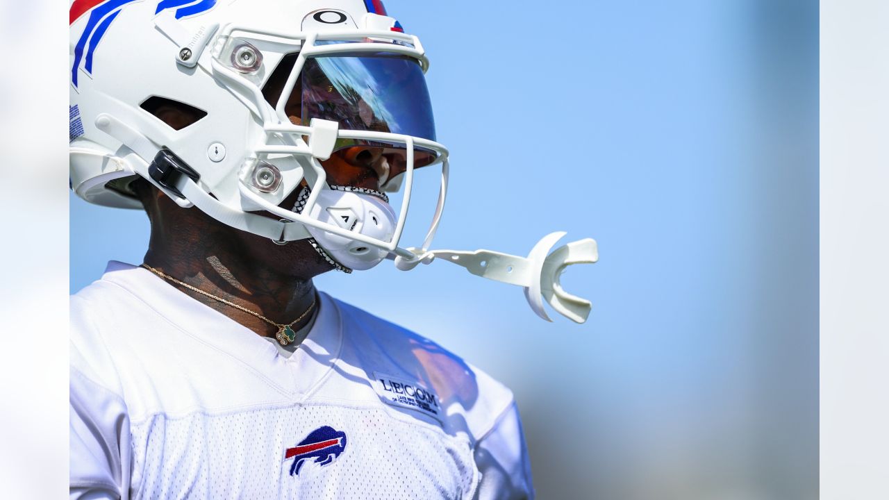 Buffalo Bills' Tre'Davious White says goodbye to Patriots' Rob