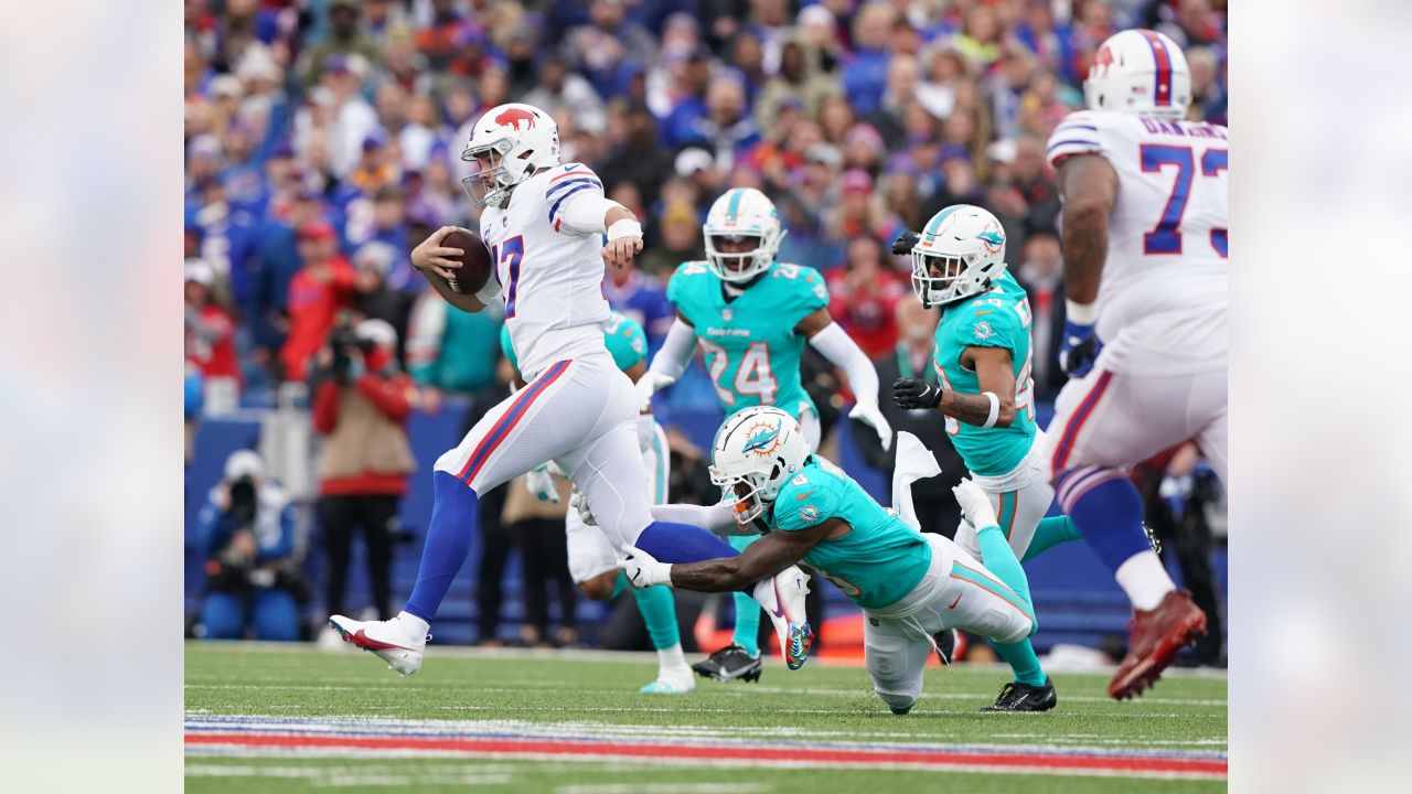 Josh Allen and the Buffalo Bills lose undefeated streak kicking and  screaming vs Miami Dolphins