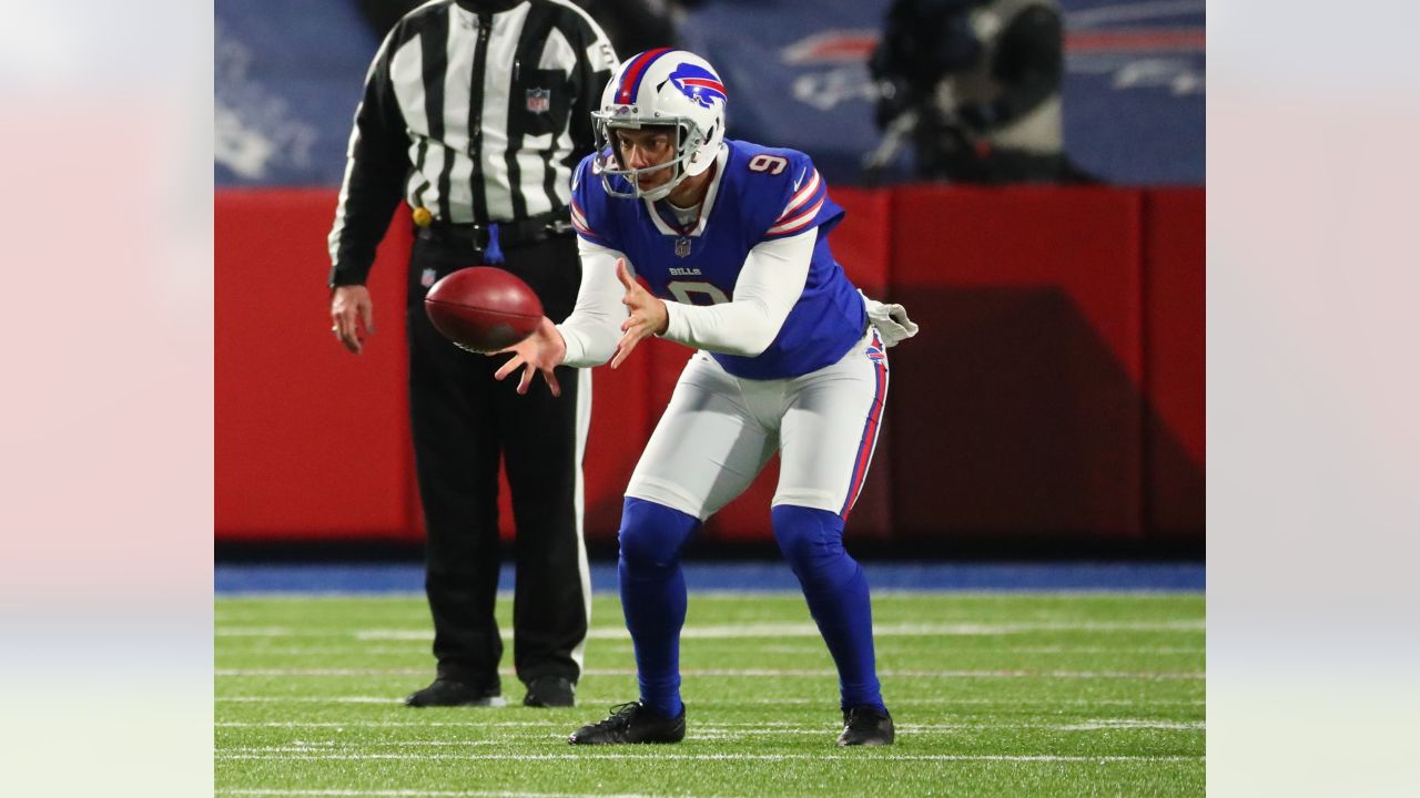 Bills advance to divisional round for first time since 1996