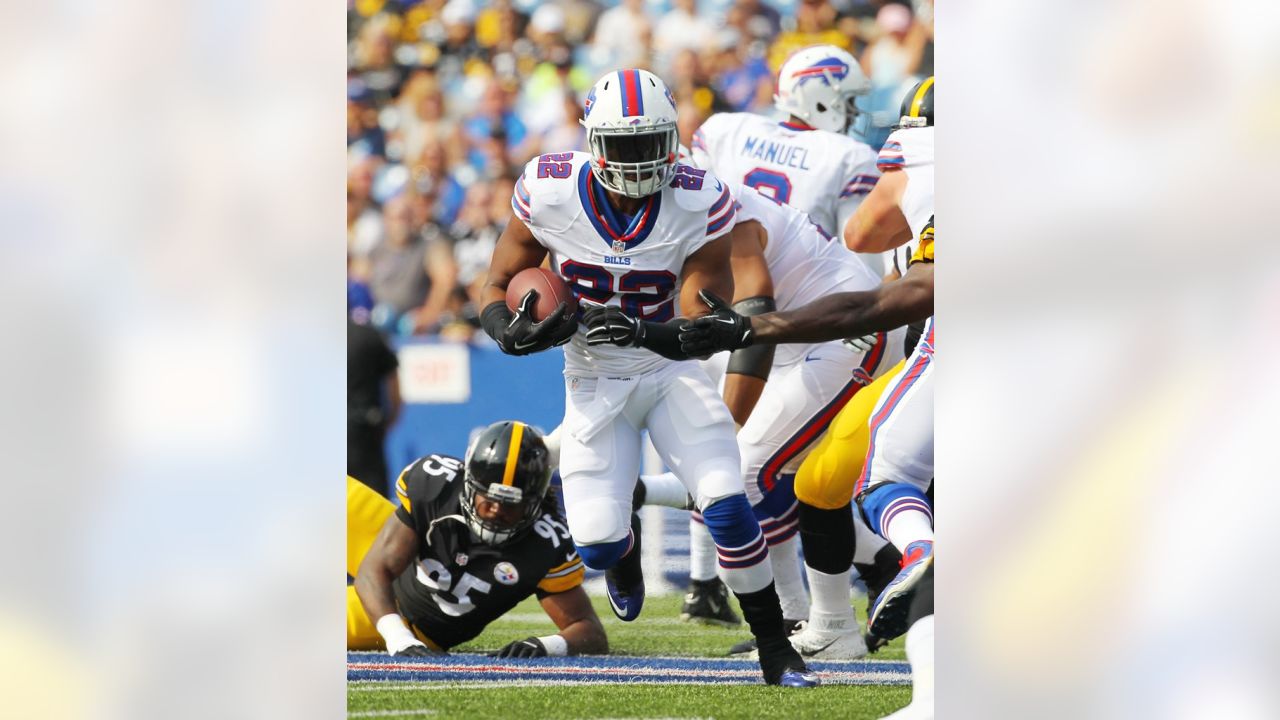 Buffalo Bills release longtime running back Fred Jackson