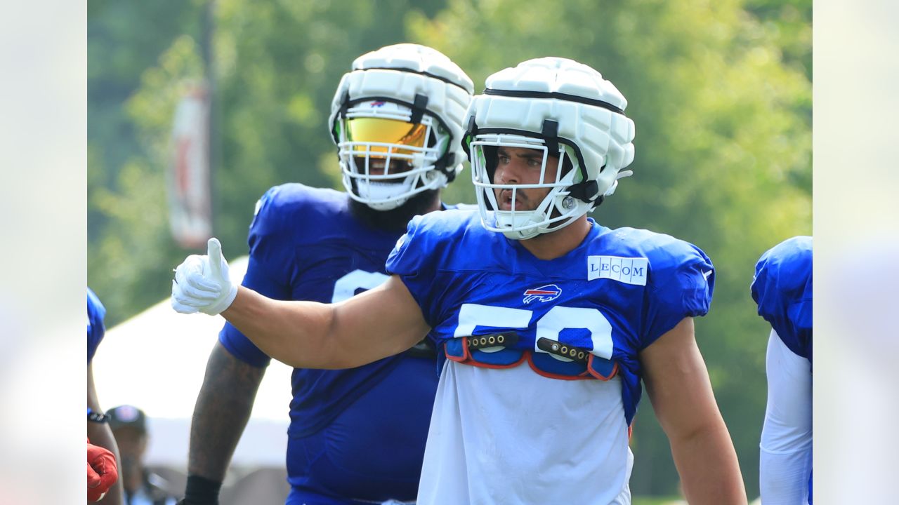 Buffalo Bills tight end Quintin Morris (85) takes the field for practice at  NFL football training camp in Orchard Park, N.Y., on Saturday, July 31,  2021. (AP Photo/Joshua Bessex Stock Photo - Alamy