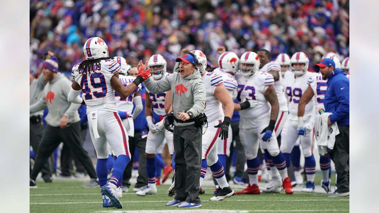 Buffalo Bills tackle Dion Dawkins (73) runs on the field during the second  half of an NFL football game against the New York Jets in Orchard Park,  N.Y., Sunday, Dec. 11, 2022. (