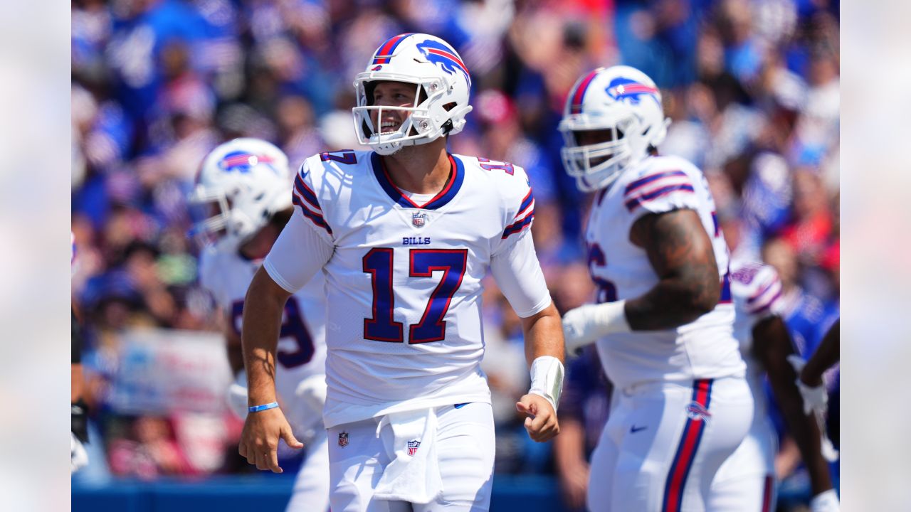 NFL preseason roundup: Bills rout Broncos behind QB trio