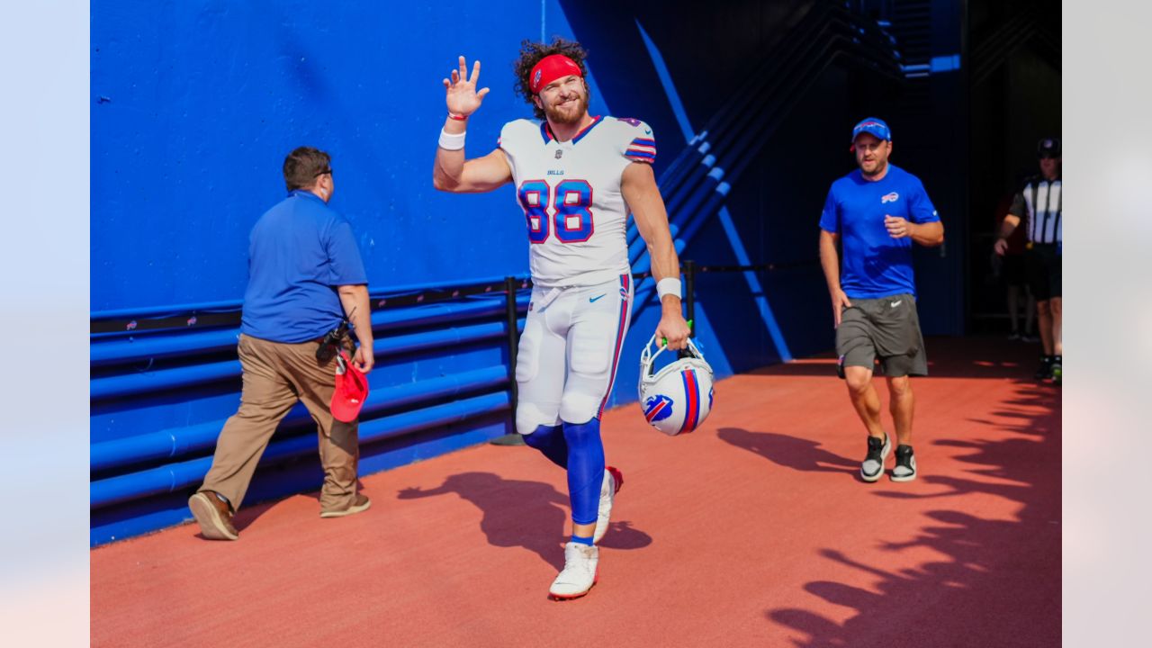 Best photos from the 2021 Return of the Blue & Red practice