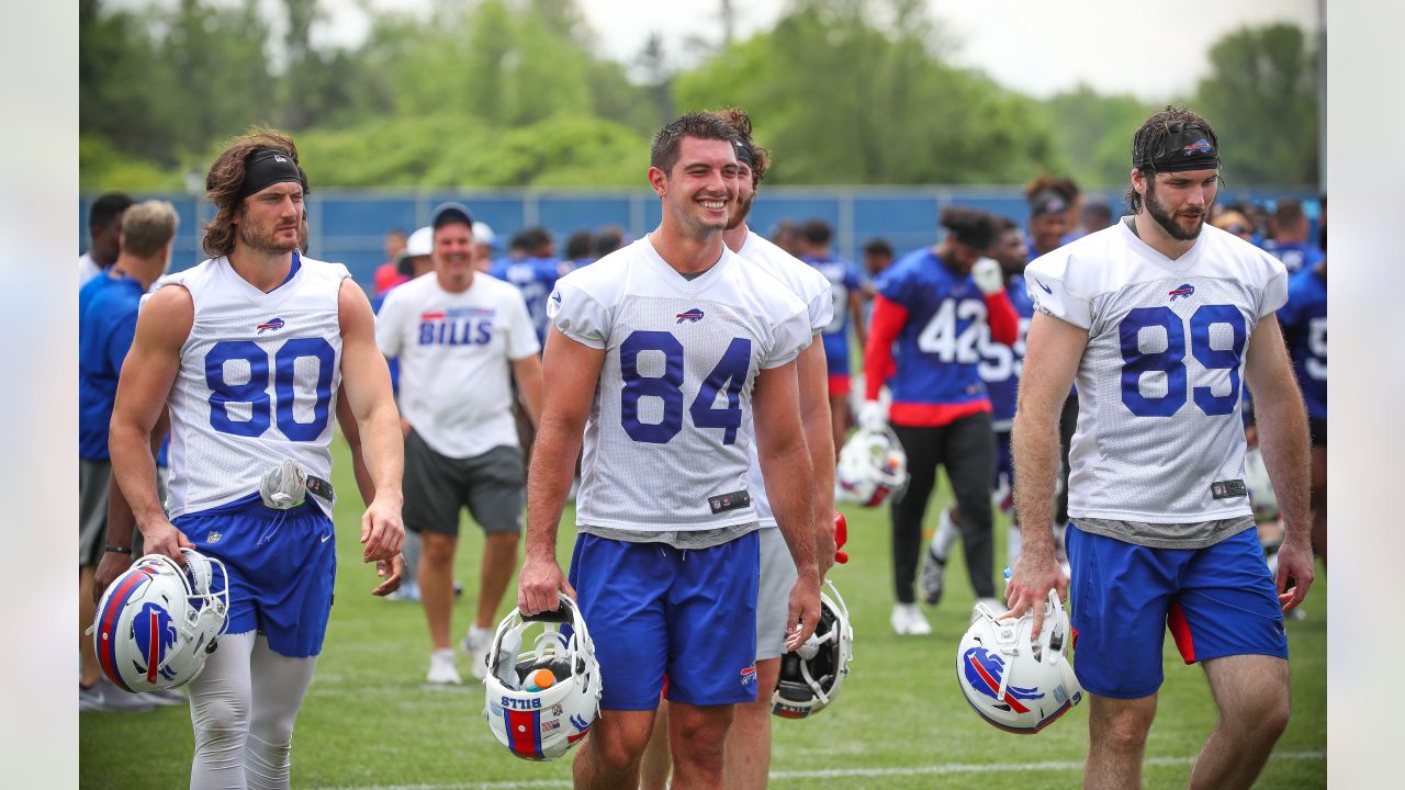 Buffalo Bills tight end Jacob Hollister (80) in action against the