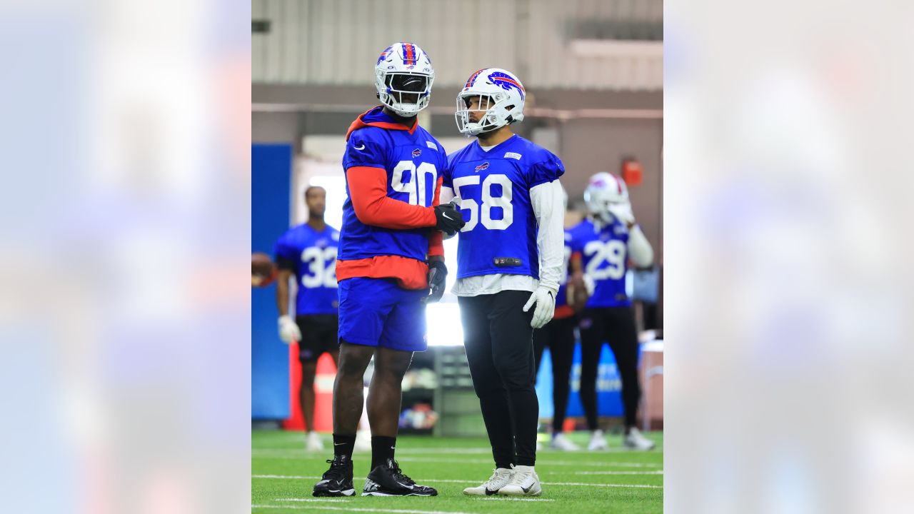 Everybody's cooking and football is on TV”  Bills enjoy the festivities of  playing on Thanksgiving