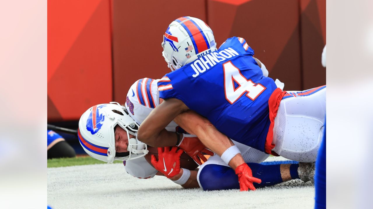 Buffalo Bills fullback Reggie Gilliam (41) covers a kick during an NFL  wild-card football game Sunday, Jan. 15, 2023, in Orchard Park, NY. (AP  Photo/Matt Durisko Stock Photo - Alamy