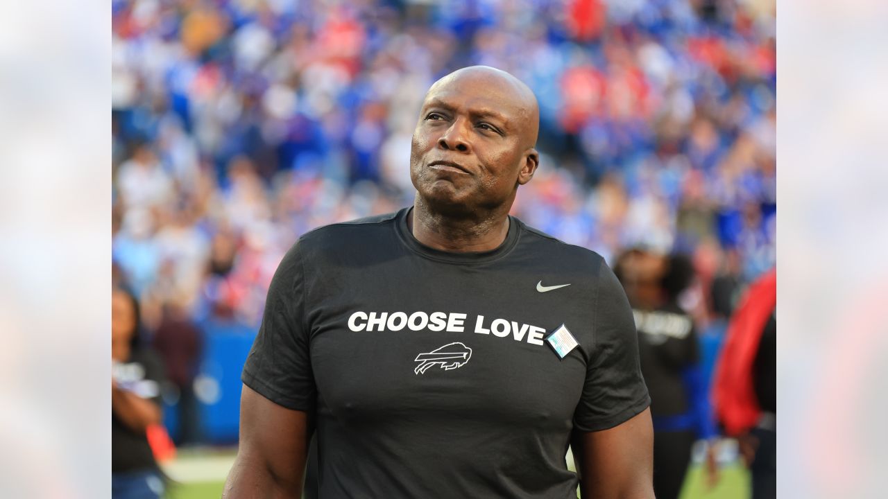 Buffalo Bills “Choose Love” T-Shirts Finally Available