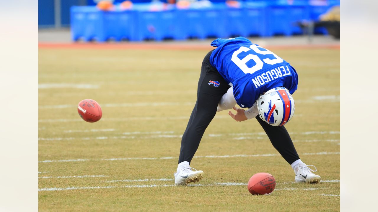 Injury report: Buffalo Bills Jordan Phillips and Isaiah McKenzie  questionable for wild card