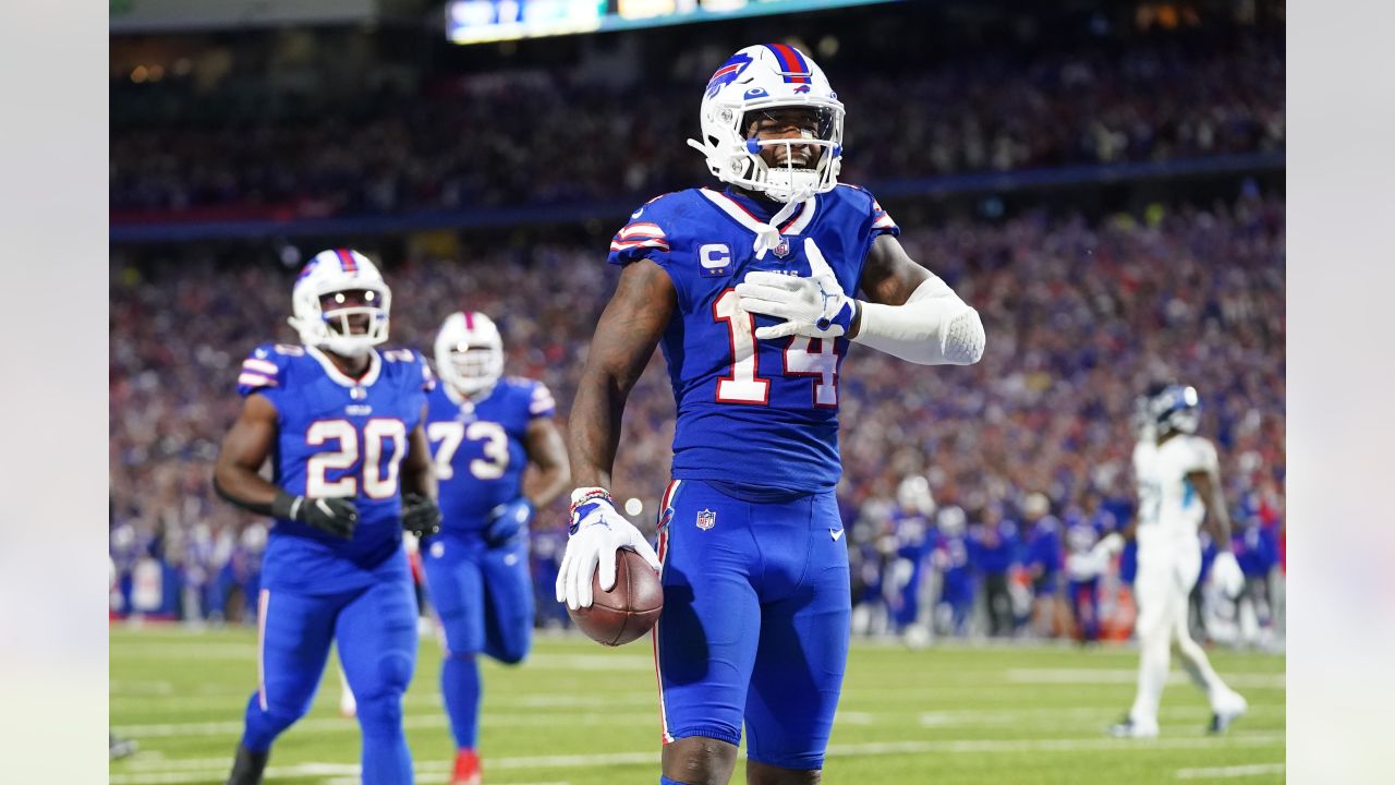 Bills blowout Titans 41-7 on MNF behind career nights from Josh