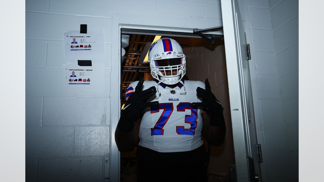 Fans flock to Highmark Stadium for the Bills' Blue and Red practice